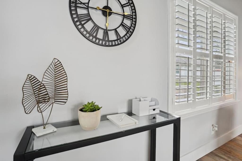 Escondida Drive - Minimum 3 Night Holiday home